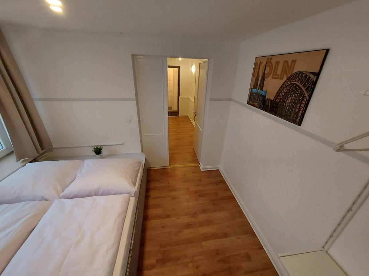 Overnight Apartment Cologne Extérieur photo